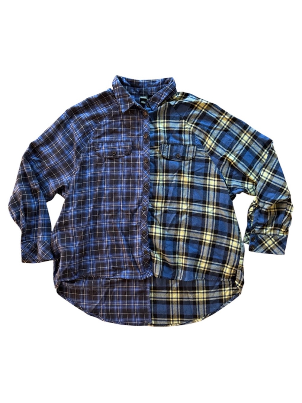 Wild Fable Women's Two-Tone Oversized Flannel Blue Plaid Button Shirt w/ Pockets